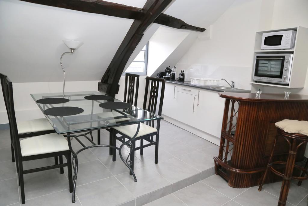 Appartement De Charme 옹플뢰르 객실 사진