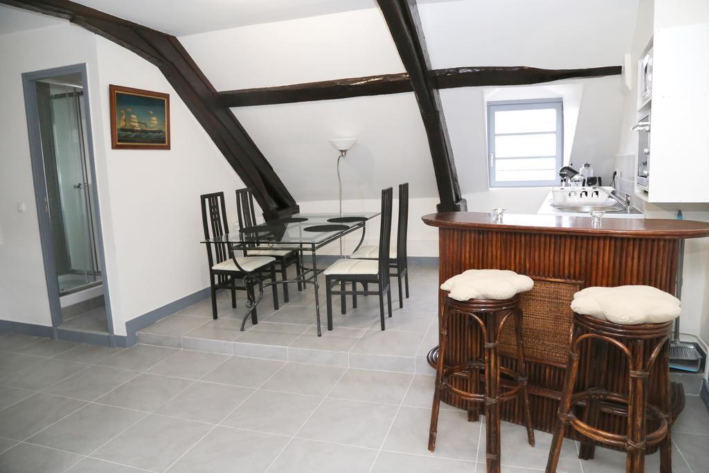 Appartement De Charme 옹플뢰르 객실 사진