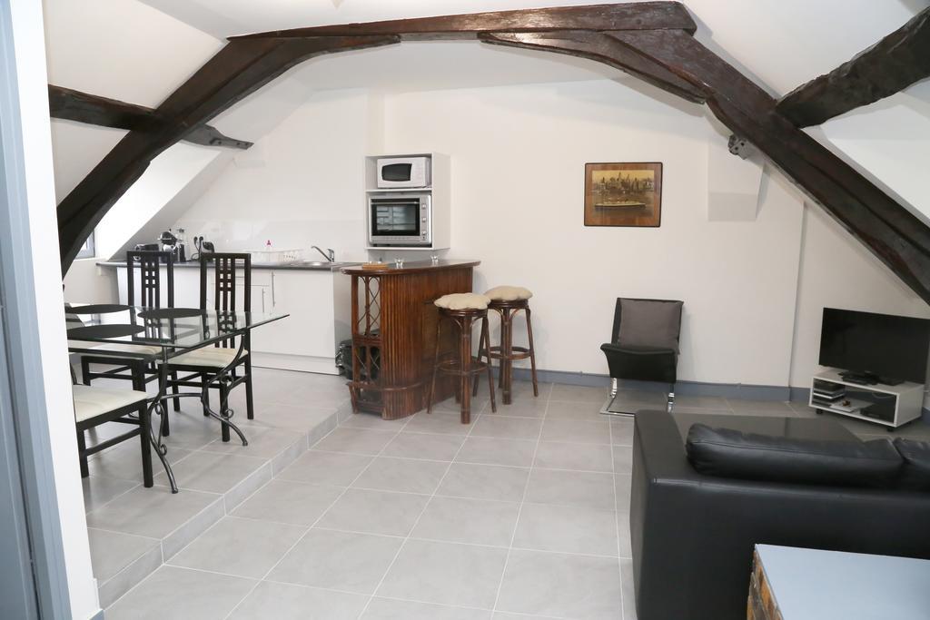 Appartement De Charme 옹플뢰르 객실 사진