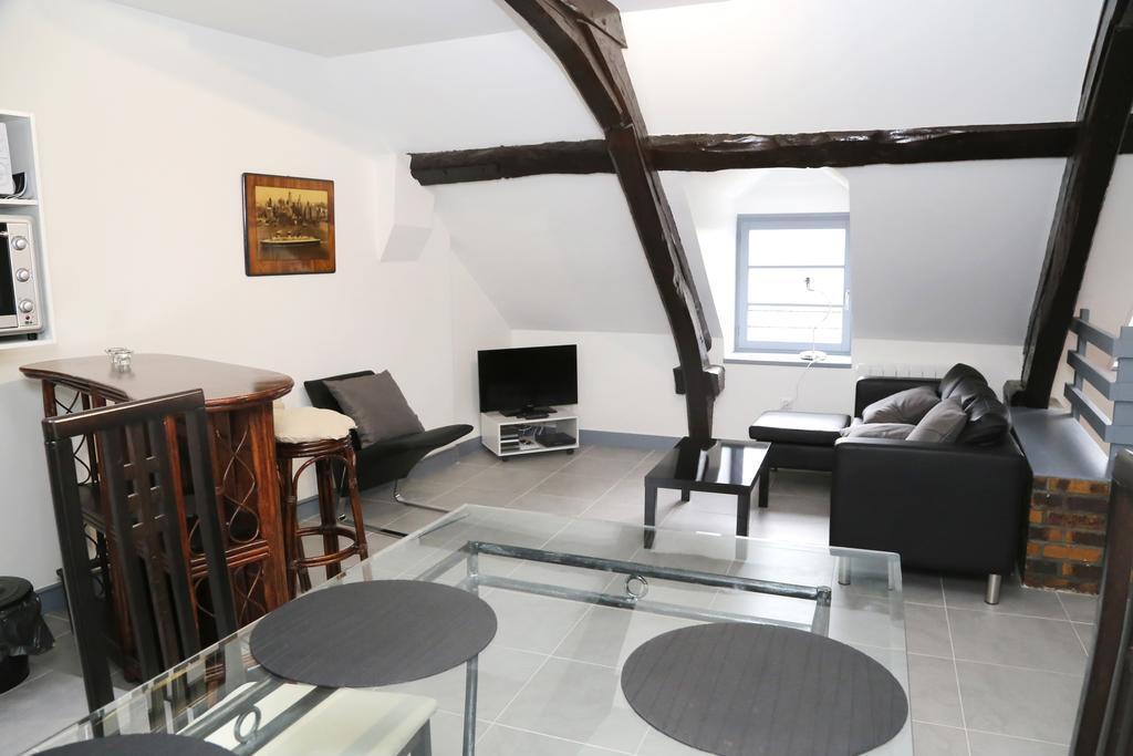 Appartement De Charme 옹플뢰르 객실 사진