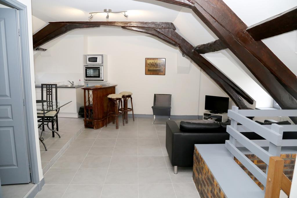 Appartement De Charme 옹플뢰르 객실 사진